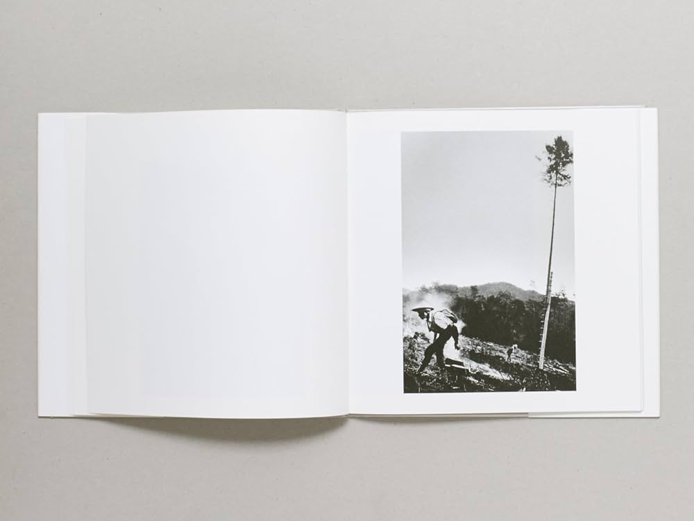 木村 肇 写真集【scrap book】2015年  サイン入り  ポスター付き 木村 肇 写真集【scrap book】2015年 サイン入り ポスター付き